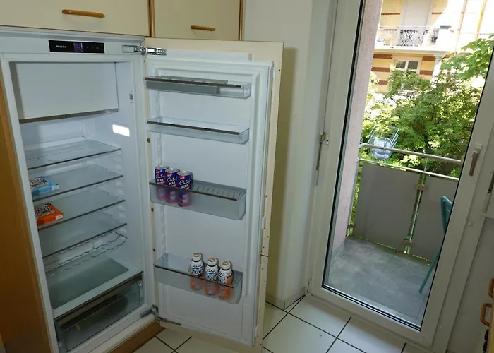 Appartement Designer Apt, 2 Balconies, 10min To Main Station Zurich